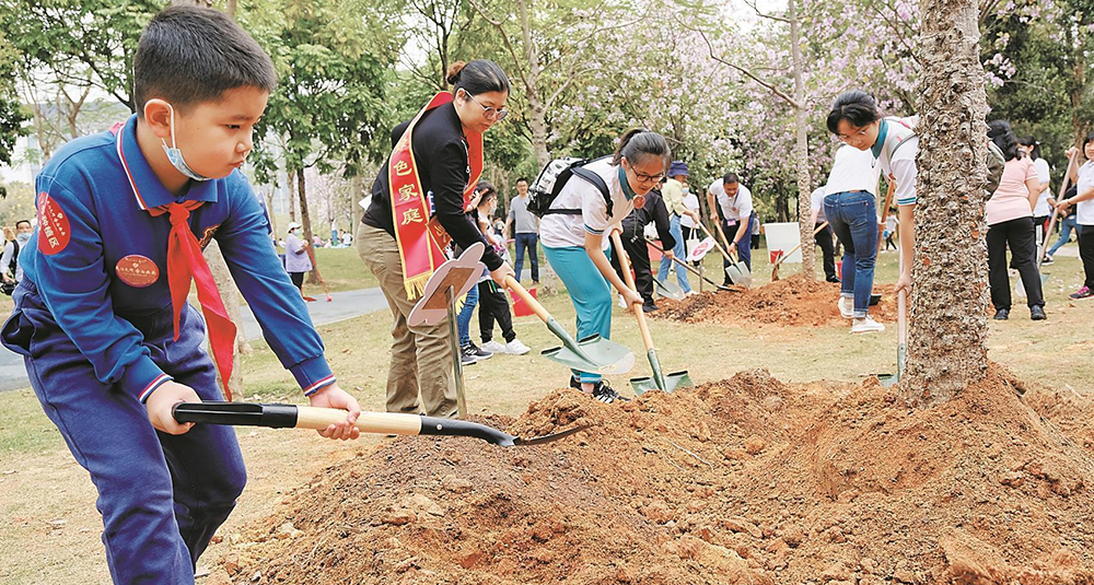 广州汇聚13个儿童公园力量共植“童心树”